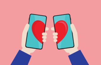 Besos por celular: aplicaciones para no dejar de jugar